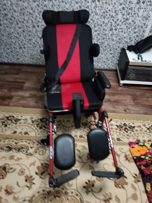 Инвалидная коляска