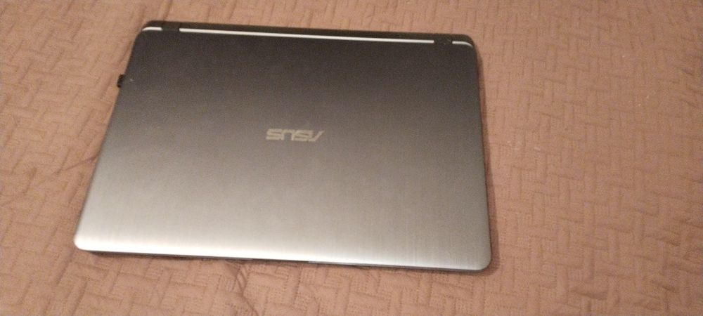 Ноутбук Asus 512gb core I3