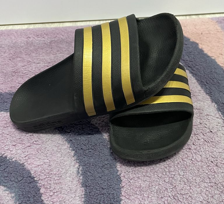 Чехли adidas 37 номер