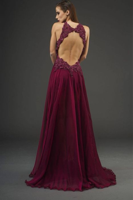 Бална рокля на дизайнерката Жана Жекова