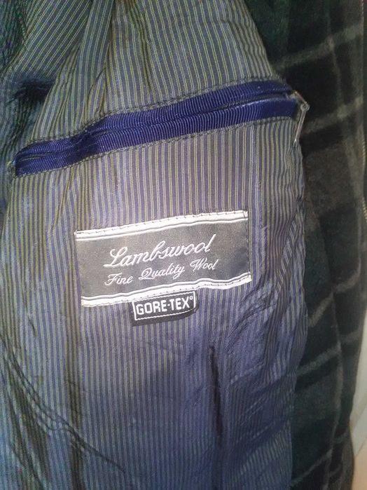 Отлично запазено мъжко облекло