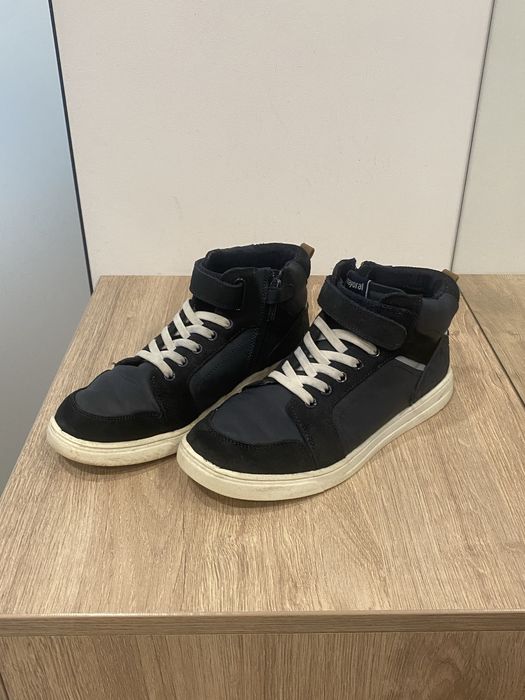 Сникърси Mayoral