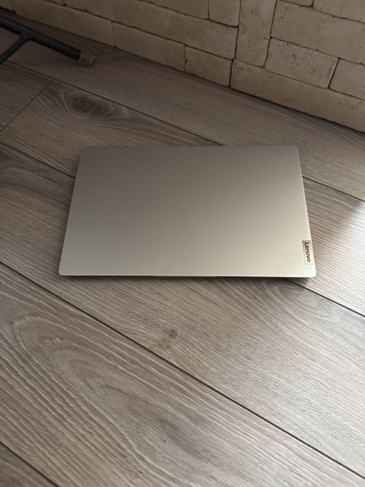 LENOVO IdeaPad 5G 14Q8X05