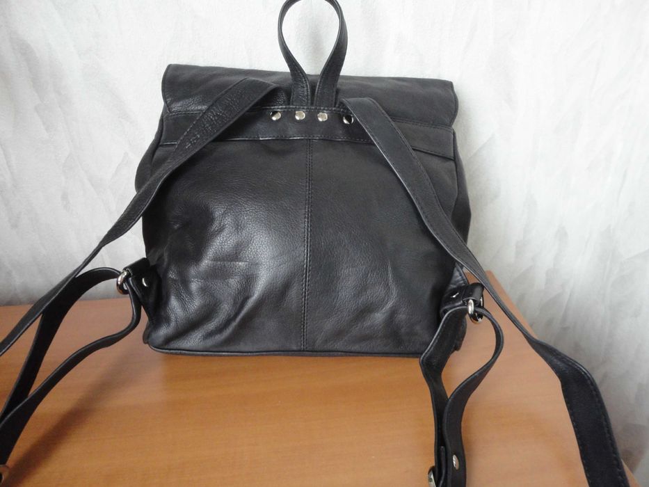 Естествена кожа/дамска чанта/раница