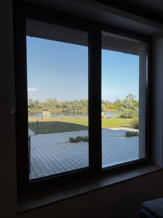 Inchiriez pe termen lung apartament 2 camere + beci