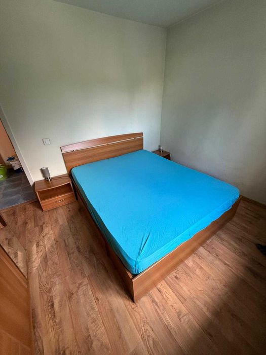 vand apartament 2 camere