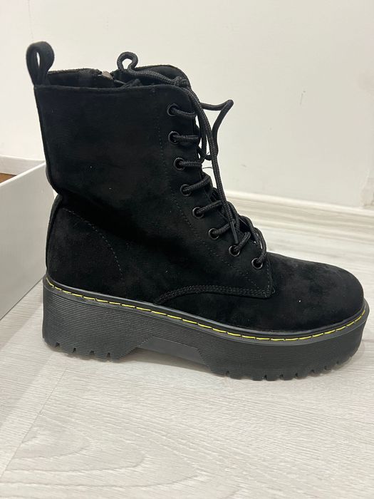 Зимни Велурени ботуши