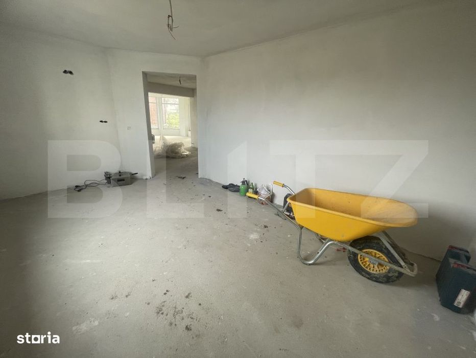 Casa individuala semifinisata, 4 camere, 10 ari teren si garaj