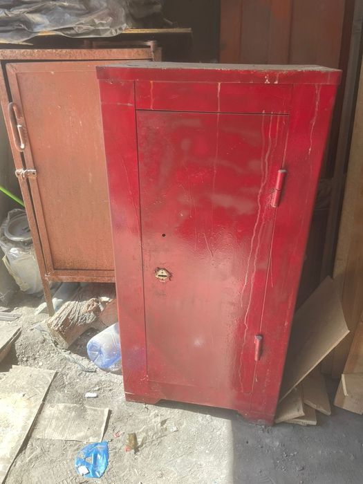 Железные сейфы 50000т