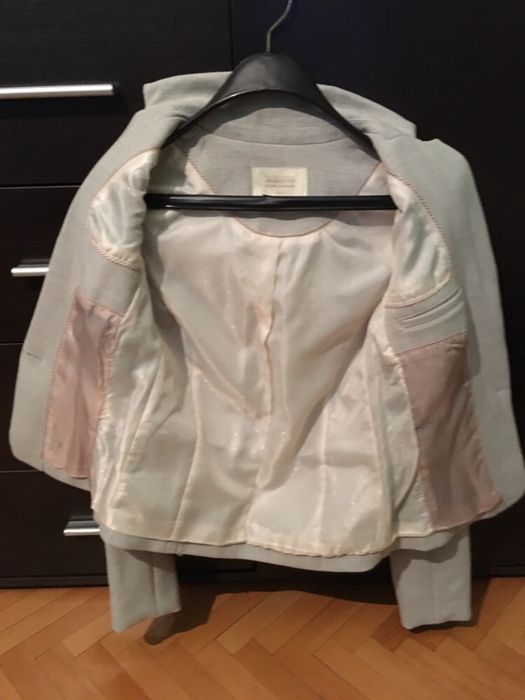 Нови дамски сака Bershka и H&M / S размер