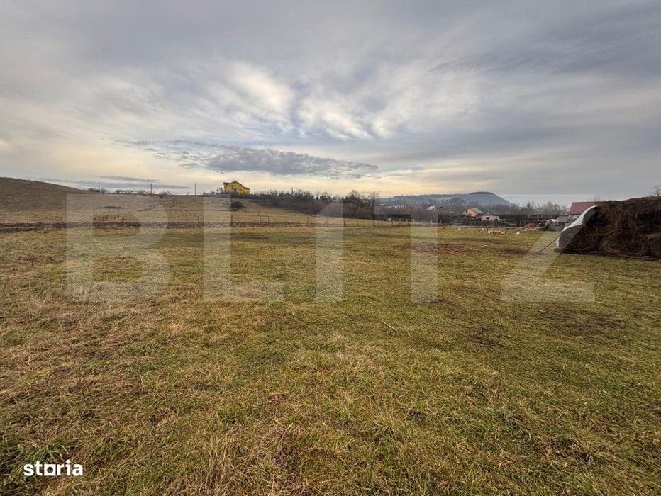 Teren Intravilan 2800 mp, zona Sieu Sfantu