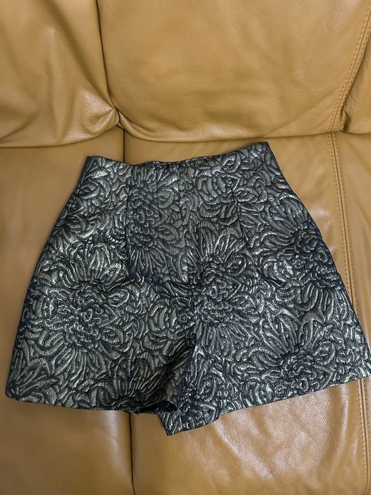 Дмски къси гащи Zara