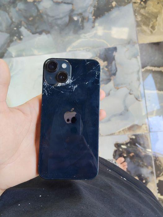 vând iPhone 14 pentru piese
