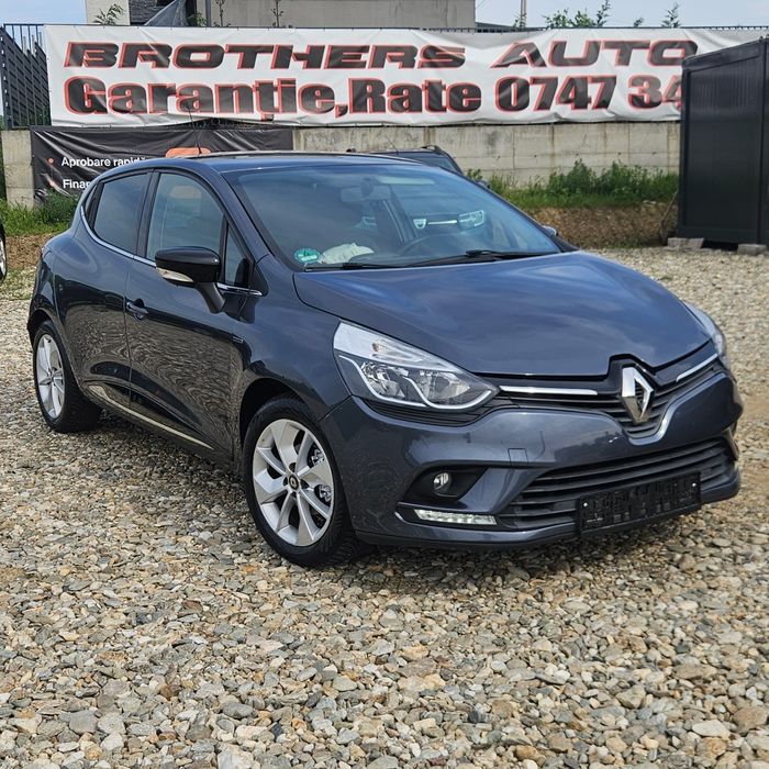 RENAULT Clio 2018