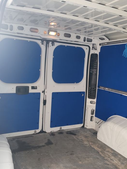 Vând Peugeot Boxer  2.0 Hdi. euro 6