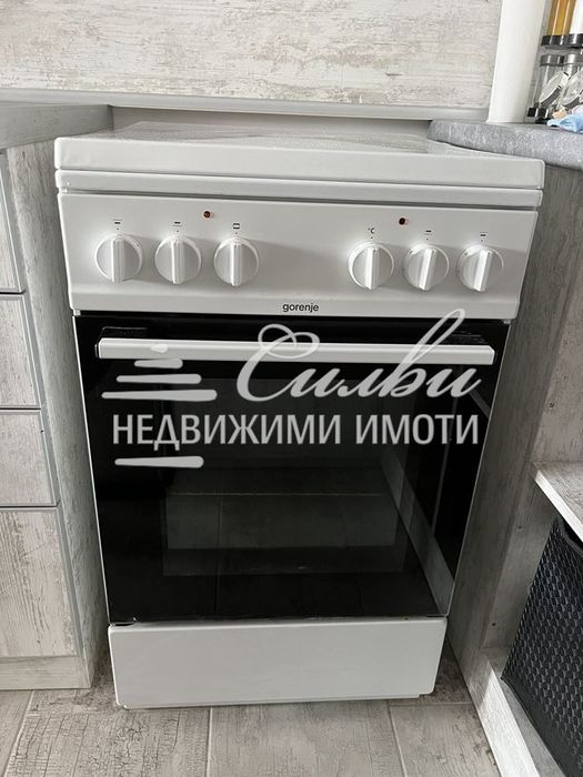 Продава се Двустаен апартамент в Шумен, Добруджански - 72 кв.м за 1665 €/кв.м - Снимка #2