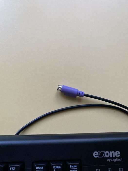 Vand tastaura logitech