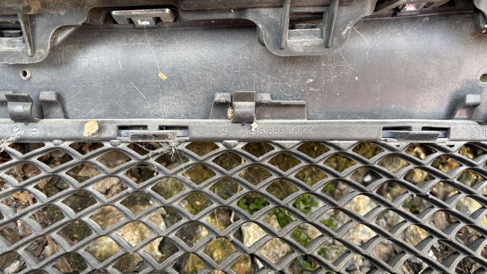 Предна броня за Mercedes W213 E class