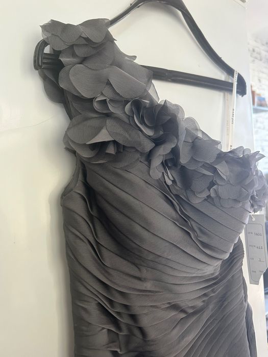 Официална рокля за специални поводи