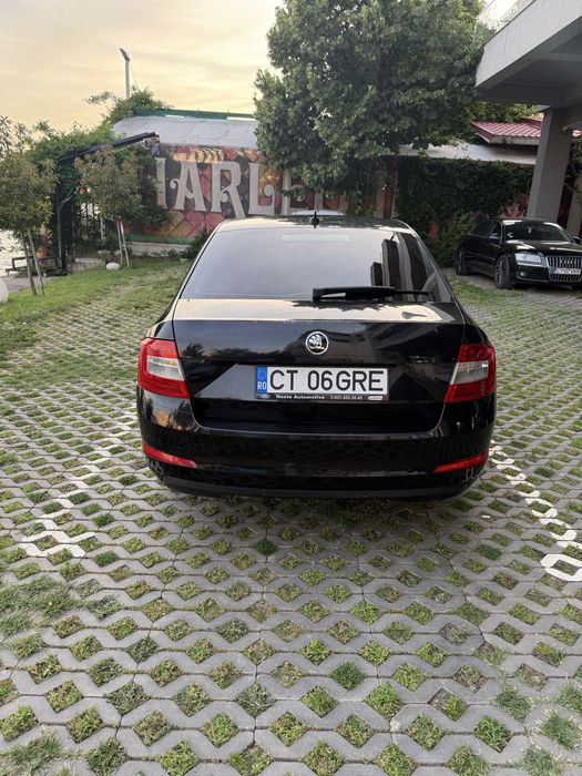 SKODA Octavia 2015 — imagine 3