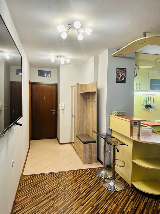 Тристаен апартамент в Павлово