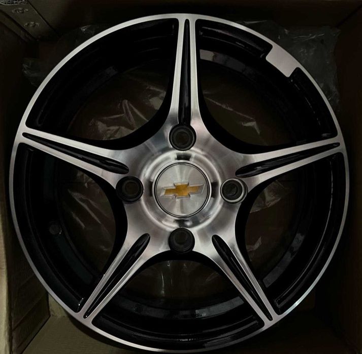 Formula Plus Diska R13