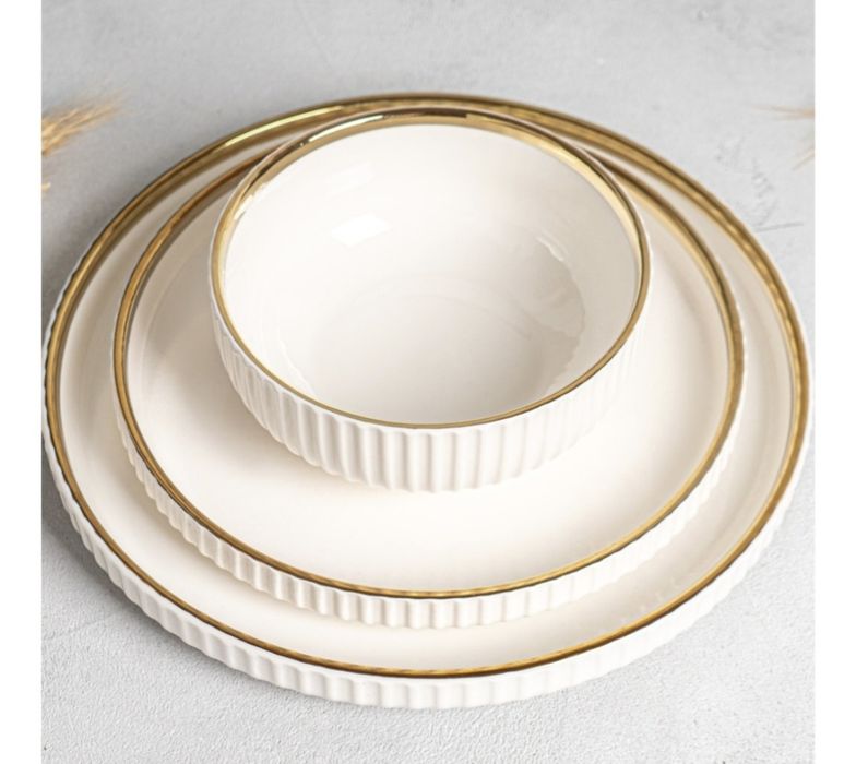 Продам  сервиз столовый