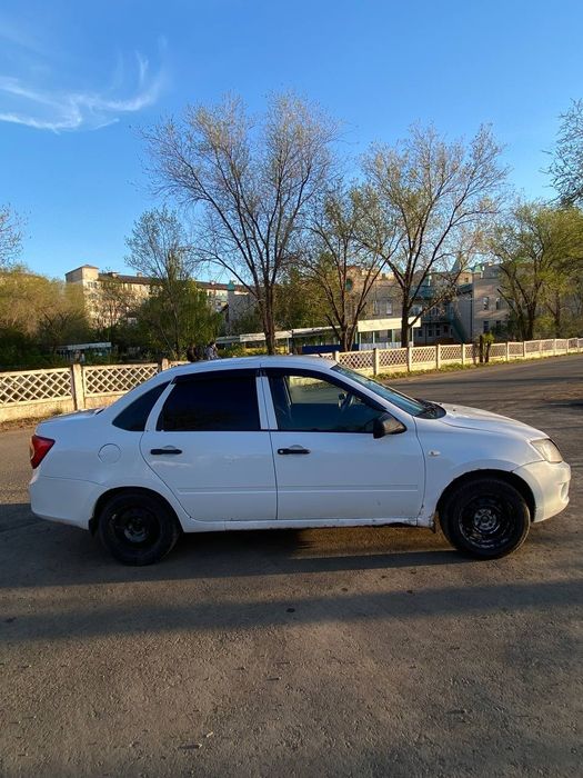 Продам Lada Granta 2190