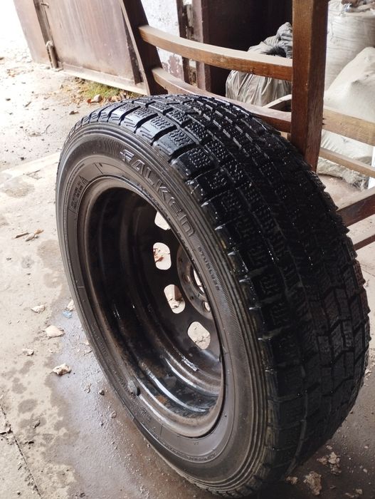 Резина зимняя на штампах б/у