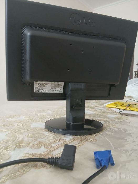 Kompyuter jamlanmasi sotiladi (i3-10100 / 4GB RAM / 1TB HDD / Monitor)