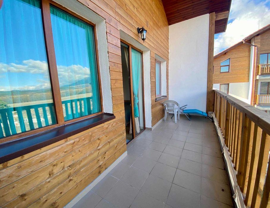 Просторно студио в жил.сграда в близост до Пирин Голф