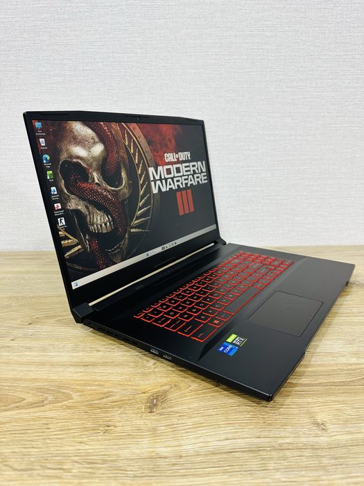 MSI Sword Core i7-16 Ядерный+RTX3050 Большой 17,3 экран