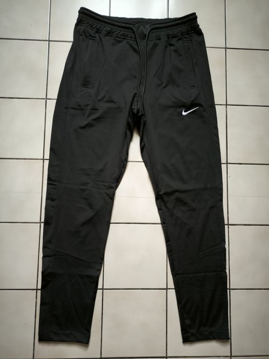 Черно долнище Nike, Adidas или Under Armour от полиамид