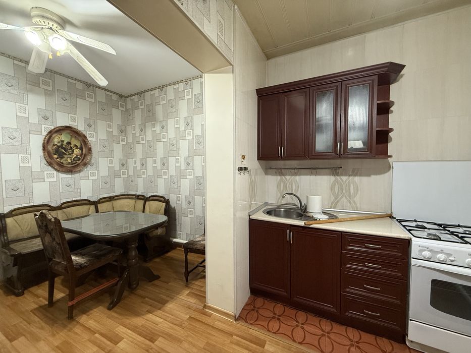 5 комн/1 /5 ( 120 квм) на Карасу-2 с большим огородом