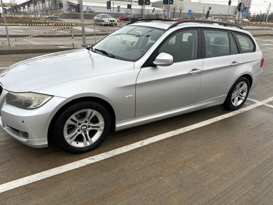Vând Bmw e91 2009