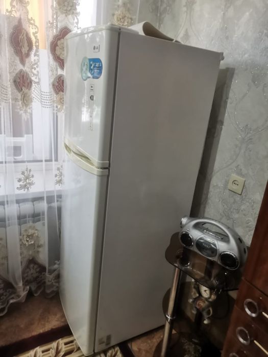 Холодильник LG даухкамерный