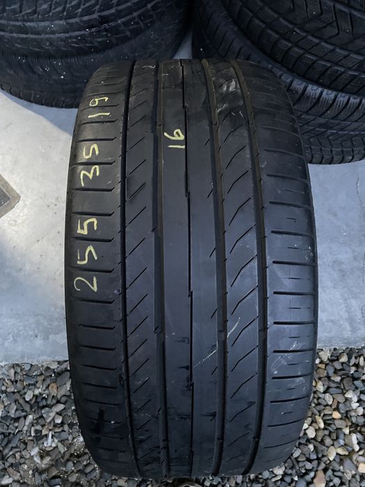 1 Anv vara 255/35/19 Continental/Pirelli