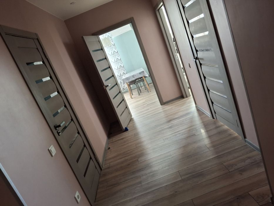 Продам 3х комнатную  квартиру