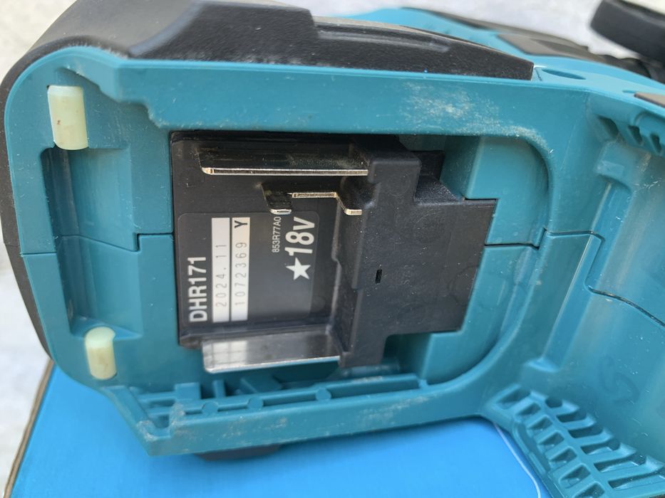 Makita DHR 171/безчетков перфоратор/