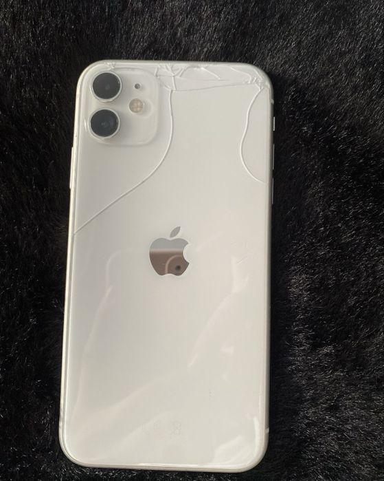 Iphone 11 64gb 72akb