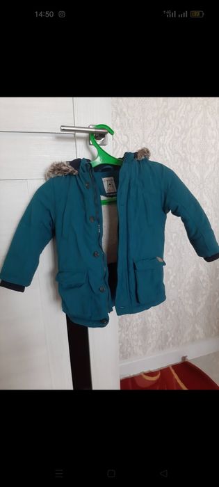Продам детскую куртки, парку