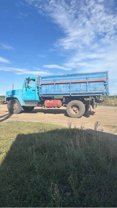Газ 53[3307] на активном ходу