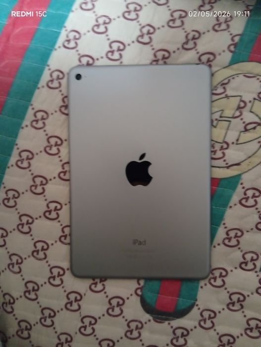 Ipad mini 4  xolati masla mazza qilib ishlataslar