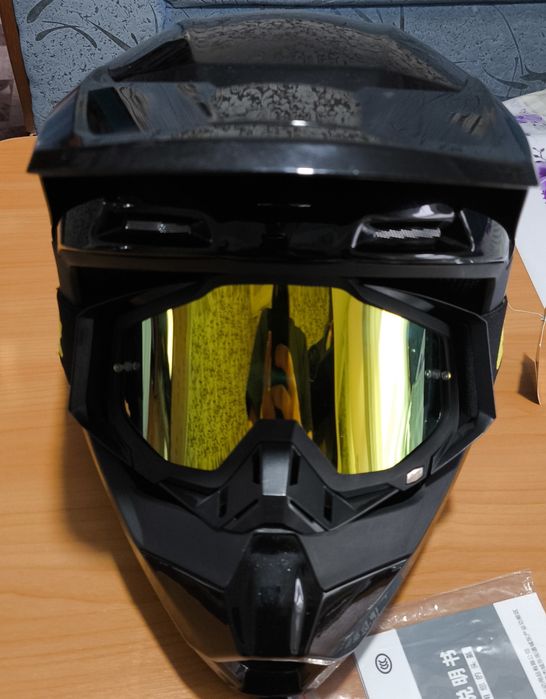 Мотошлем Scoyco WS905 черный + подарок