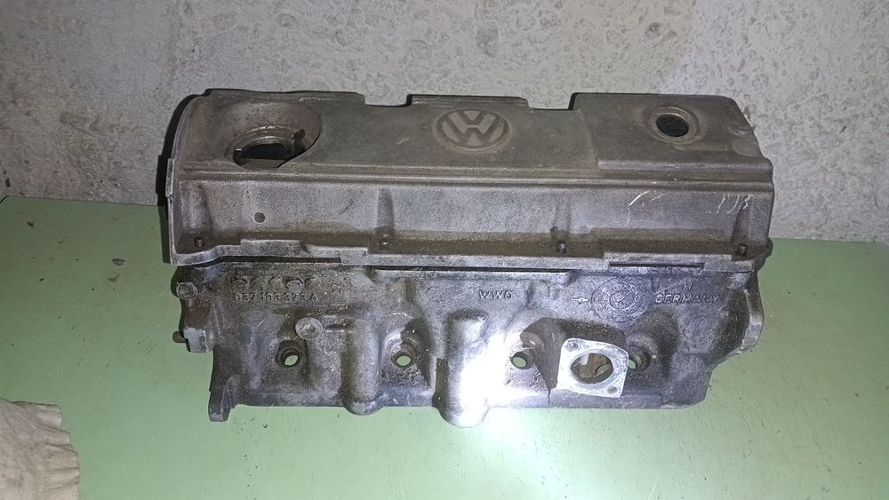Головка двигателя Пассат 1.8