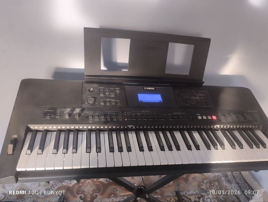 Sentizator  YAMAHA PSR E453