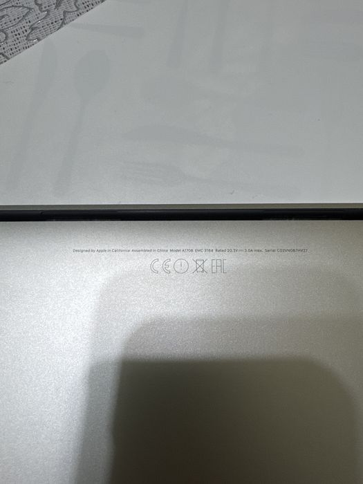 Macbook Pro A1708 2017