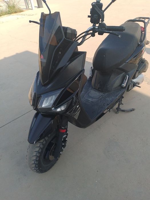 Benzinli Skuter Quimotors