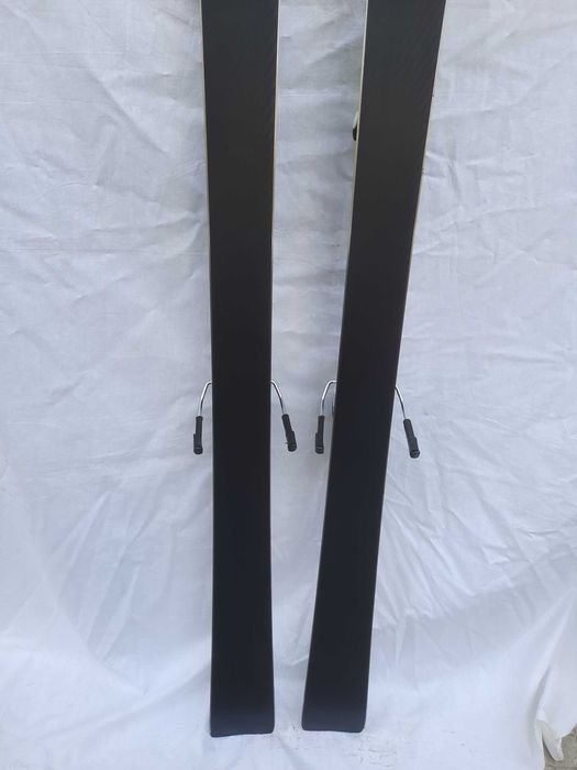 карвинг ски   ROSSIGNOL UNIQUE 4, ULTRA LIGHT woodcore   163см.