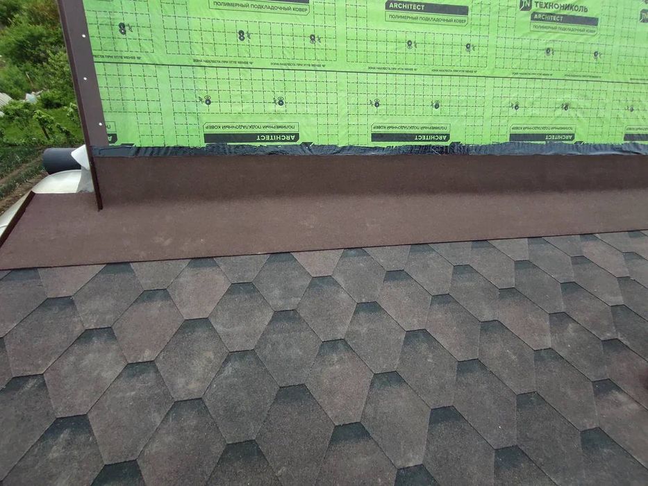 Yumshoq tom, tegola andulin texnonikol.